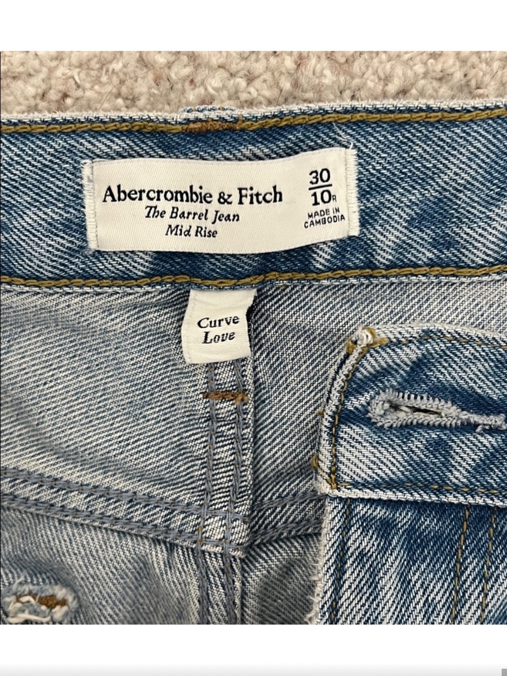 Abercrombie & Fitch Light Blue barrel jeans - Picture 3 of 4
